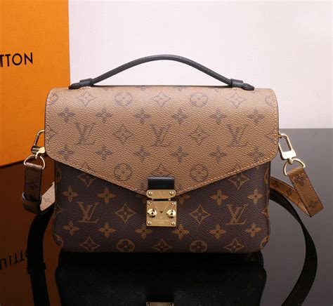 louis vuitton pochette metis monogram reverse canvas|louis vuitton pochette metis price.